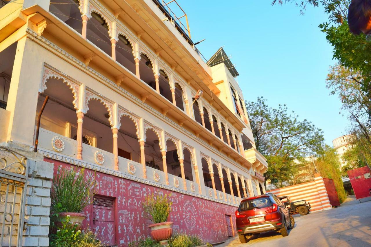 Hotel Kurabar Kothi Udaipur Exterior foto